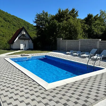 Vikendica Casa 펜션