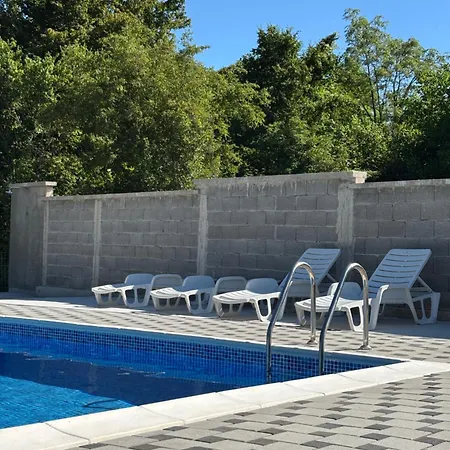 Vikendica Casa 펜션